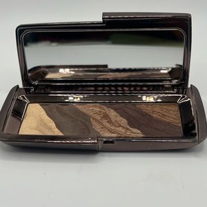 Hourglass modernist Obscura eyeshadow palette 0.035oz 1.0g